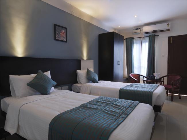 Aquarock Hotel Kazhakuttam Oda fotoğraf